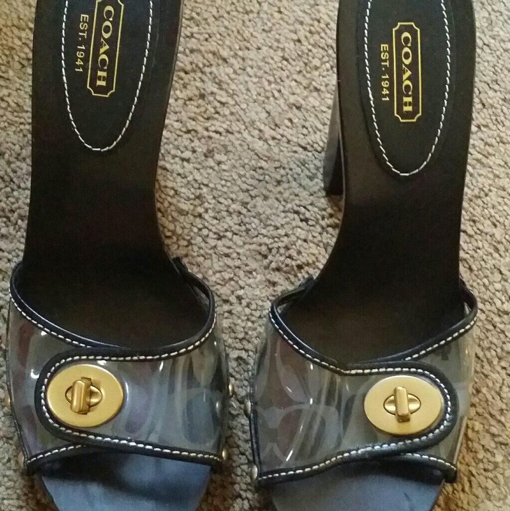 Ladies Coach heels
